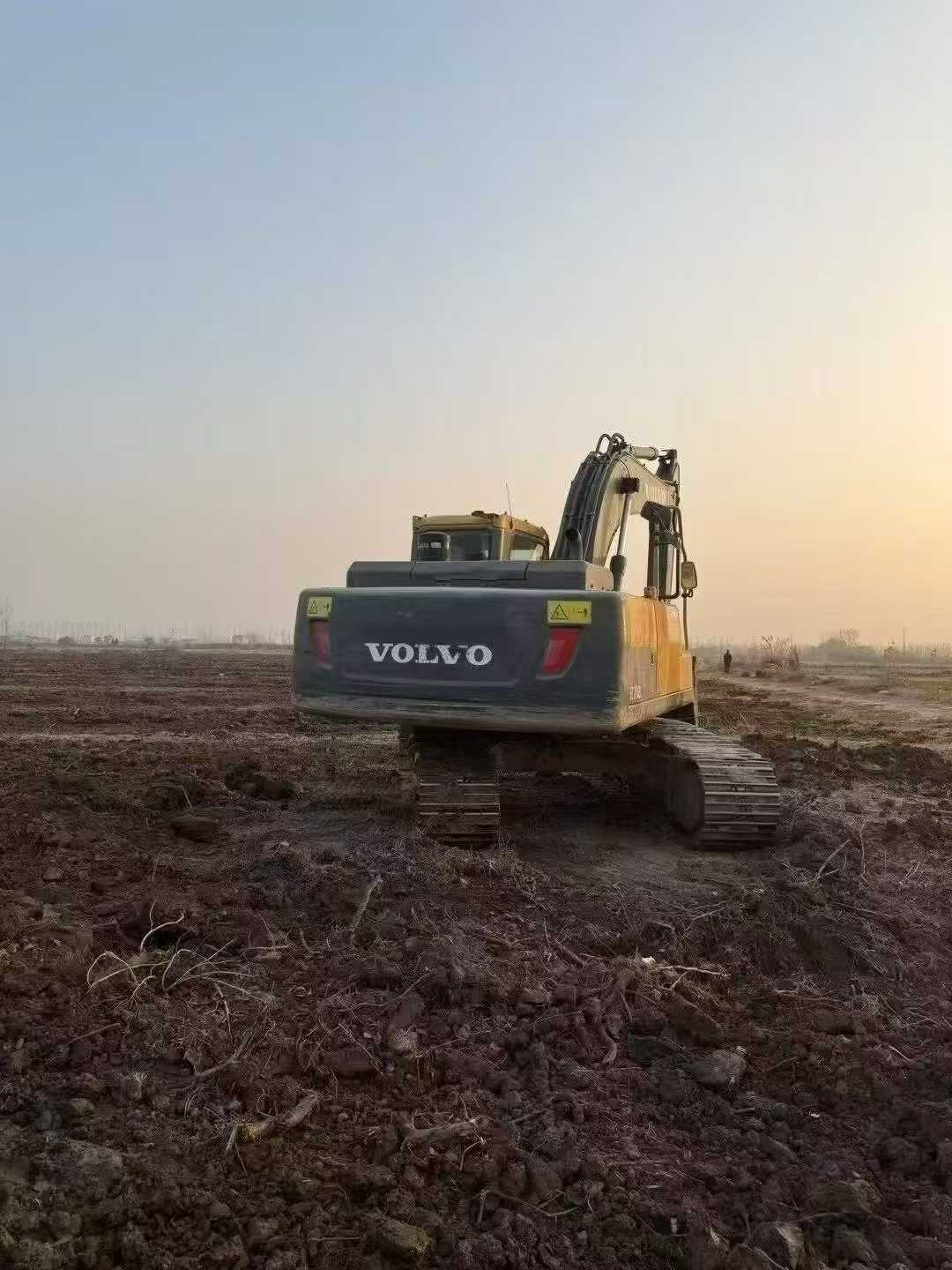 Buy Volvo EC210 Heavy Duty Used Excavator / 2 Used Volvo EC210 Heavy Duty Excavator 2019 Model / 2