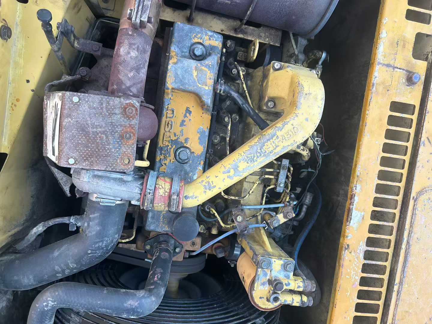 Buy Komatsu PC120-6 Used Excavator / 8 Used Komatsu PC120-6 Excavator 2016 Model / 8