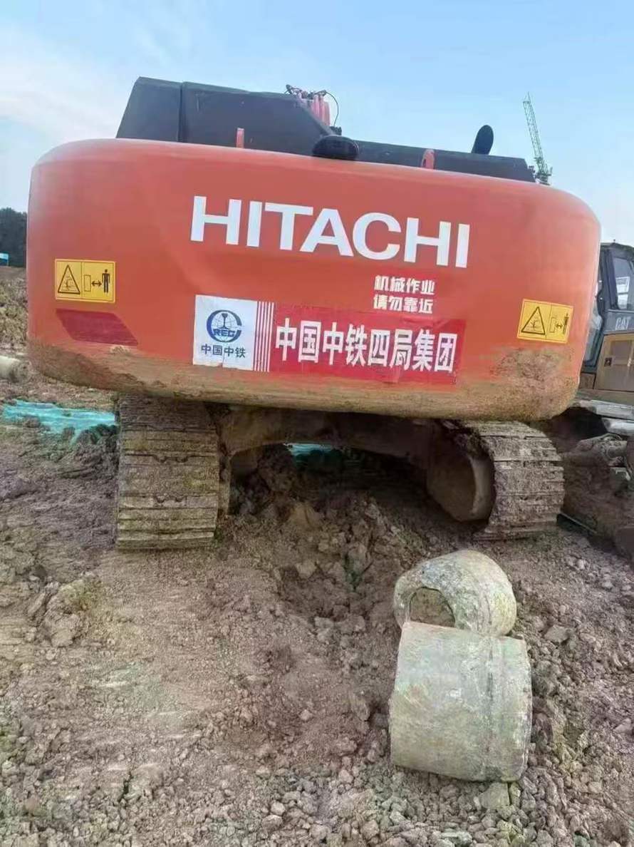Used Hitachi ZX60-5A Excavator 2019 Model / 3