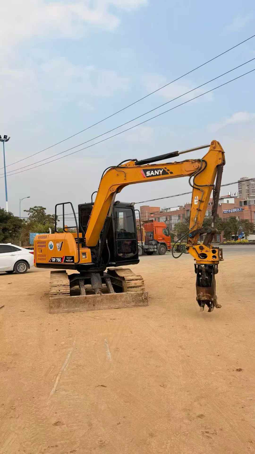 Used Sany SY75 Excavator 2016 Model / 4
