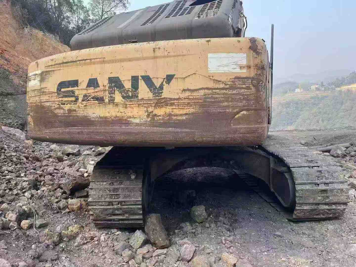 Used Sany SY235C Excavator 2016 Model / 6