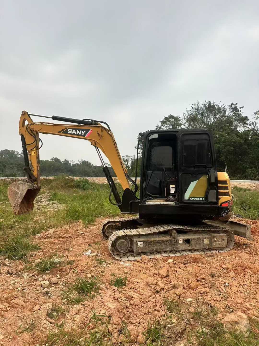 Used Sany SY60 Excavator 2016 Model / 2