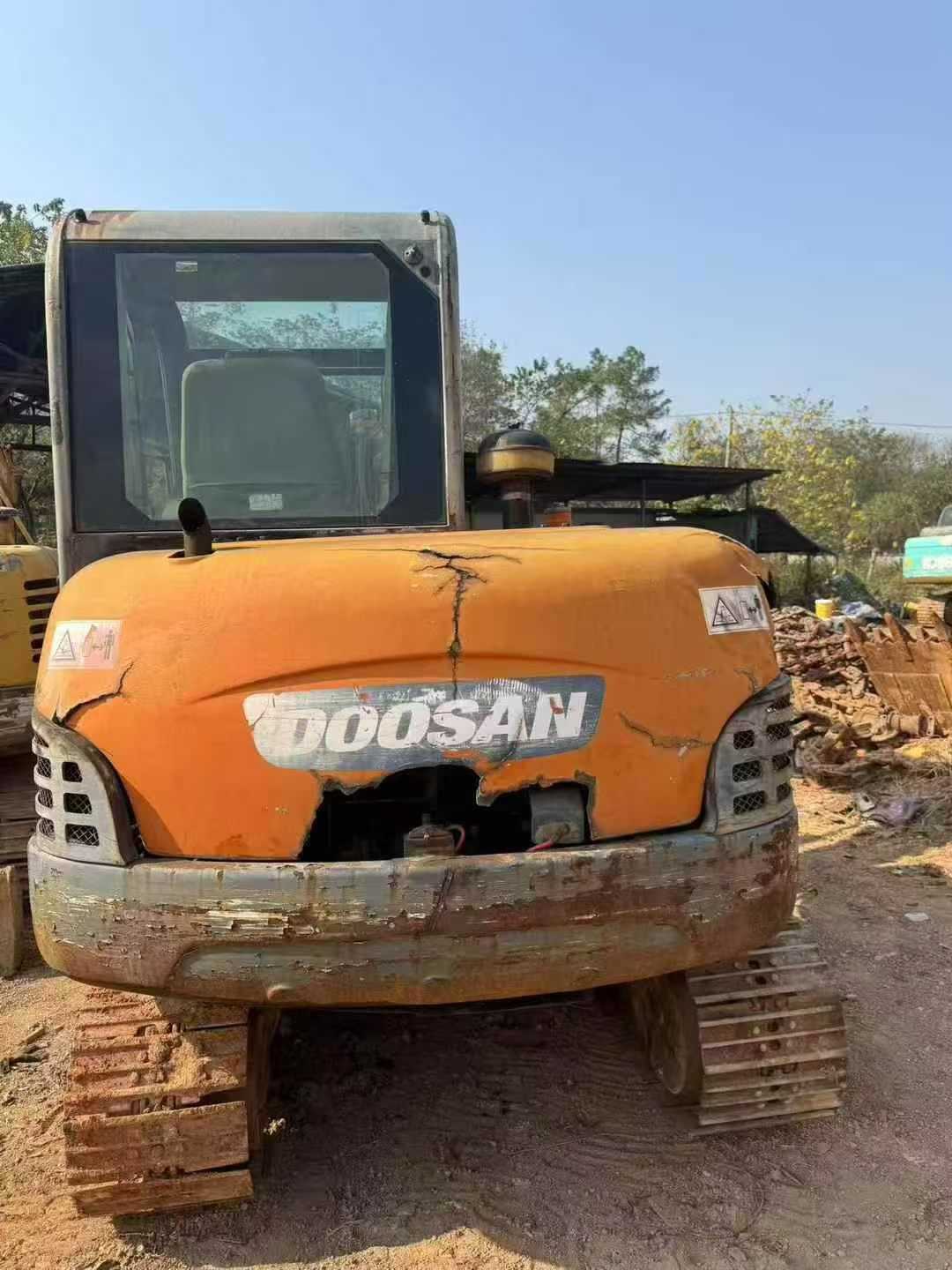 Used Doosan DX80 Excavator 2016 Model / 2