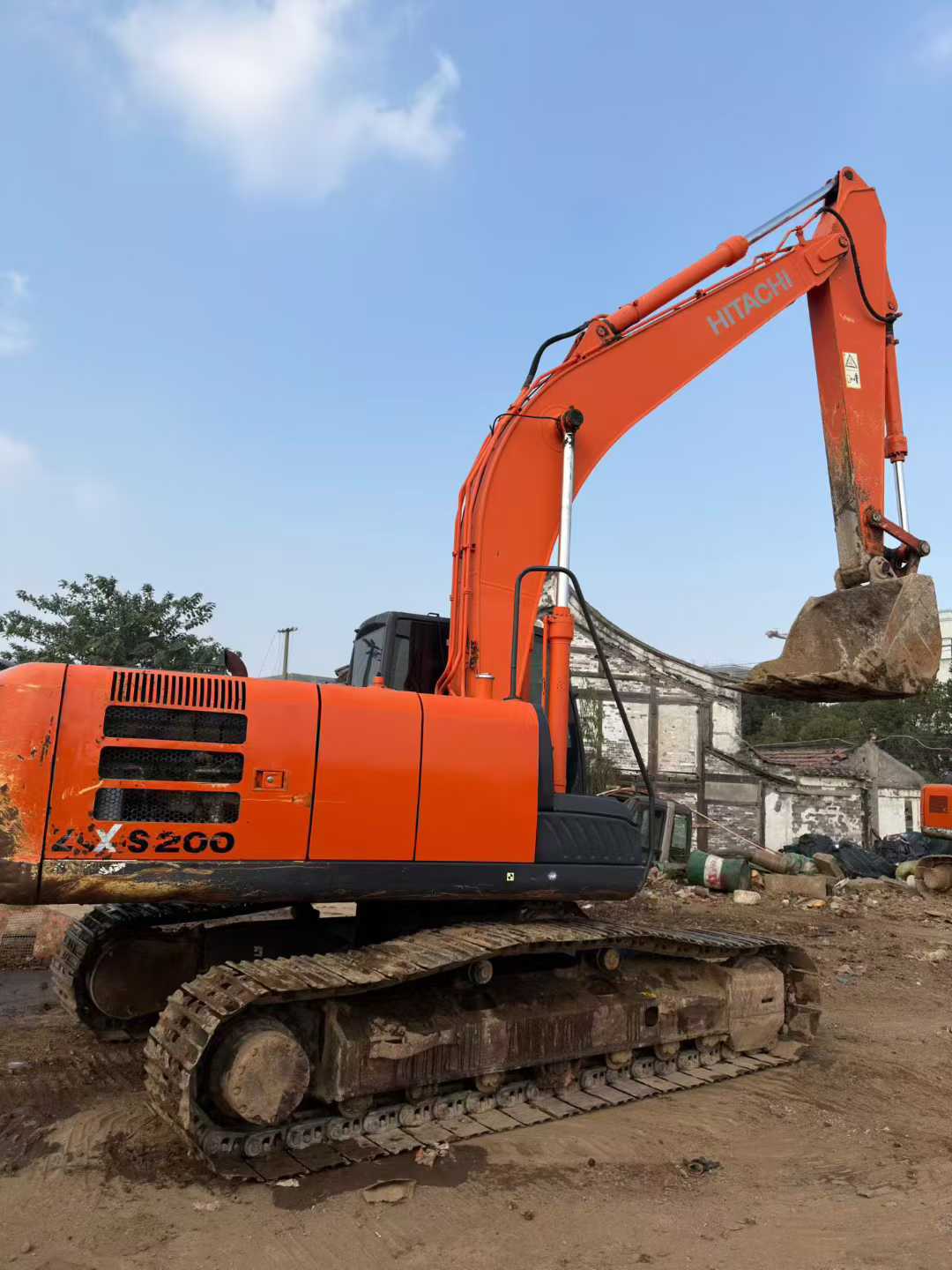 Buy Hitachi ZAXIS200 Used Excavator / 2 Used Hitachi ZAXIS200 Excavator 2016 Model / 2