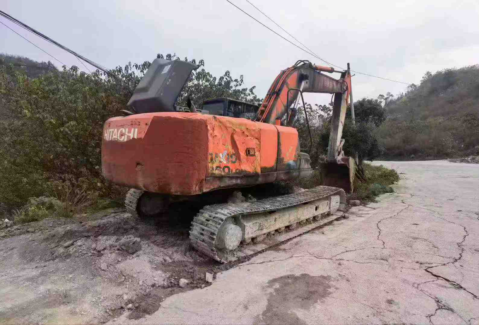 Used Hitachi ZX60-5A Excavator 2016 Model / 3
