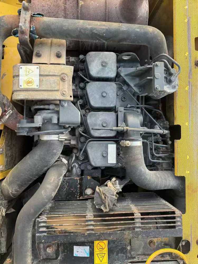 Used Komatsu PC120-6E Excavator 2016 Model / 4