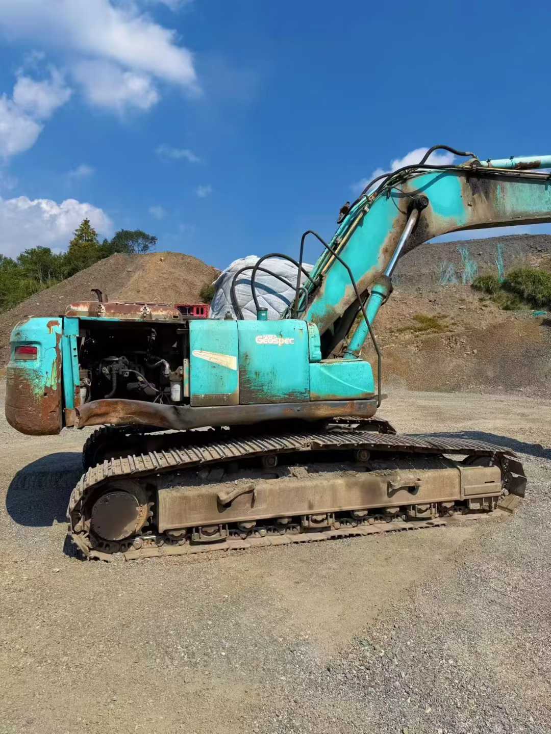 Buy Kobelco SK60 Used Excavator / 2 Used Kobelco SK60 Excavator 2010 Model / 2