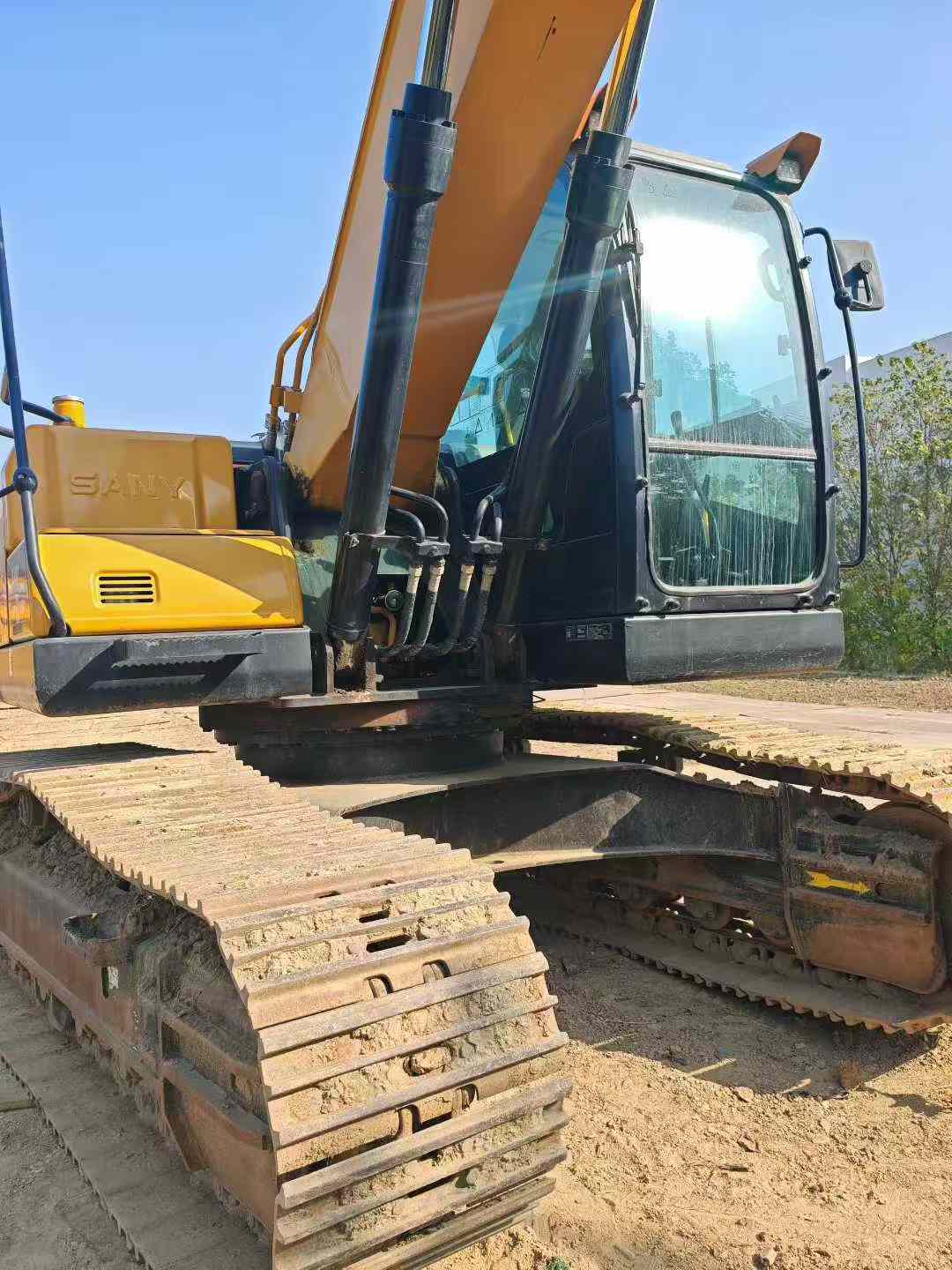 Used Sany SY205 DPC Excavator 2022 Model / 3