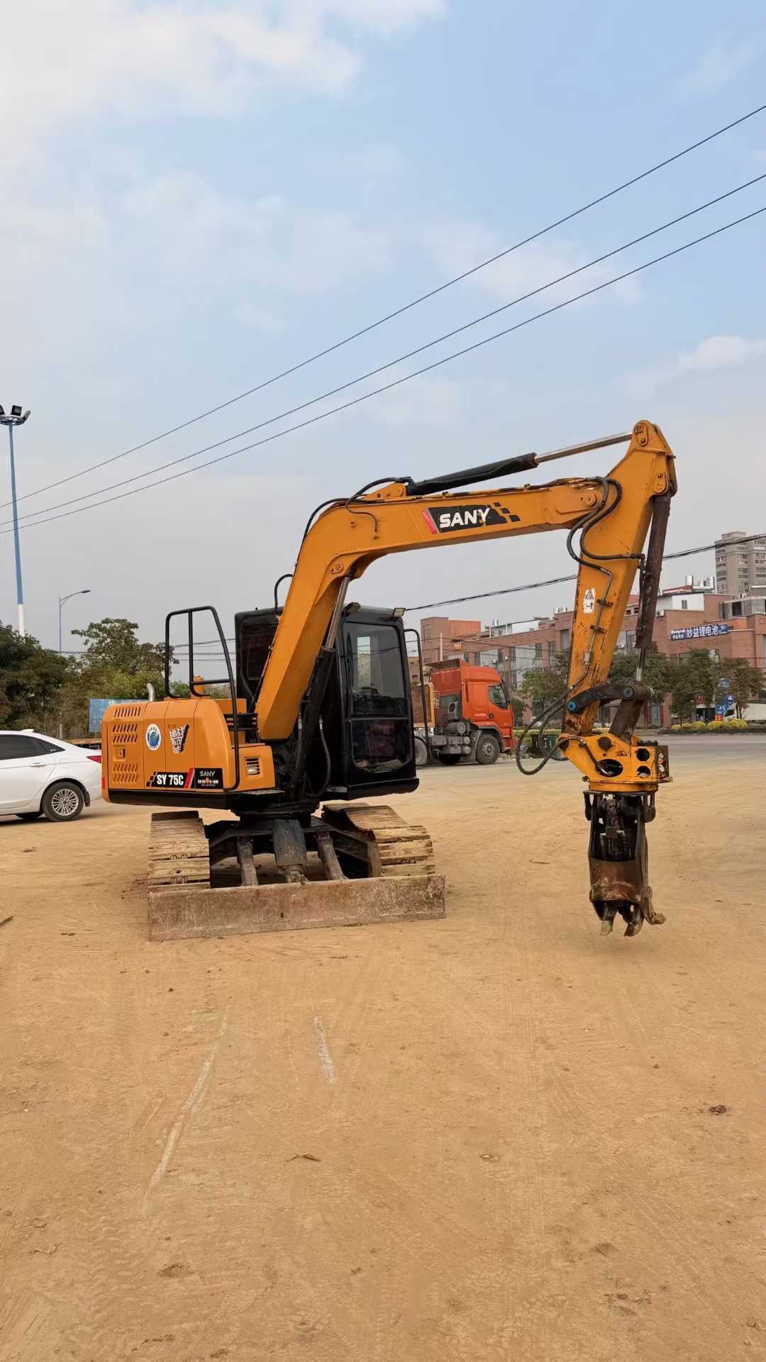 Used Sany SY75 Excavator 2016 Model / 3
