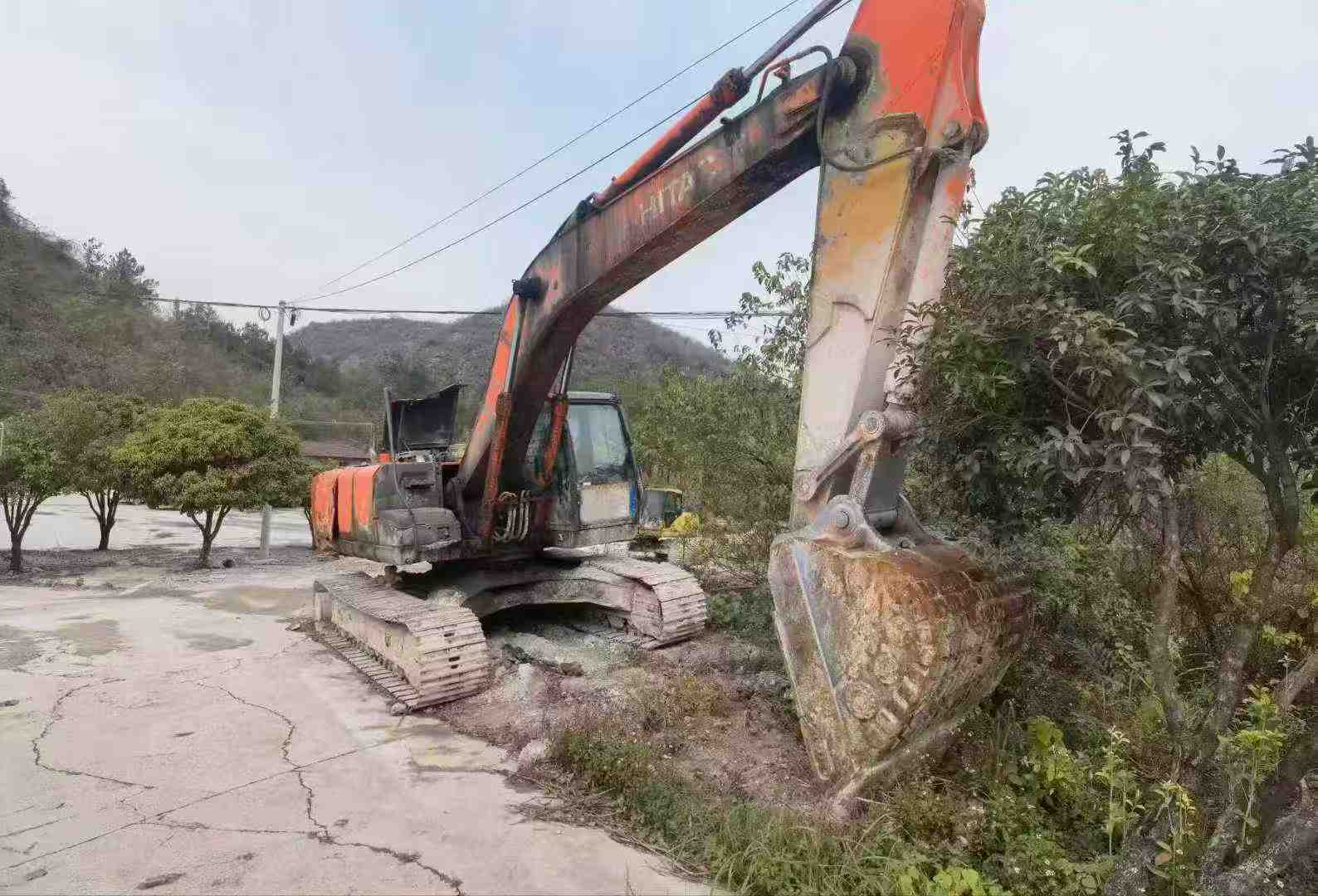 Used Hitachi ZX60-5A Excavator 2016 Model / 2