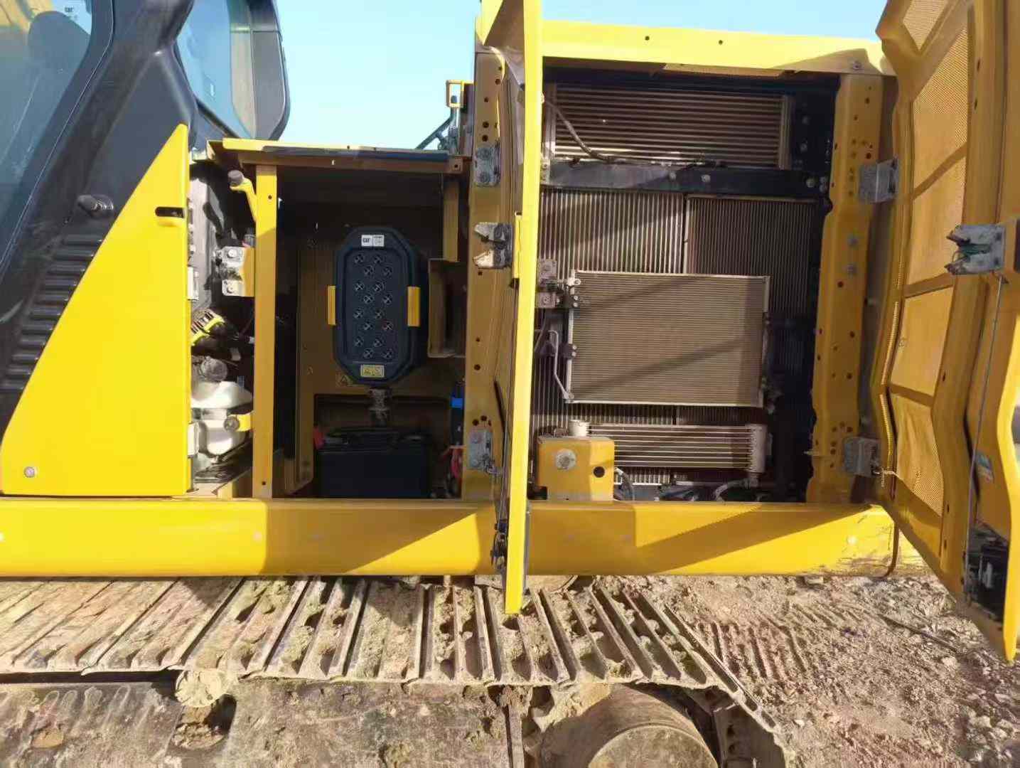 Used Caterpillar 320GC Excavator 2021 Model / 6