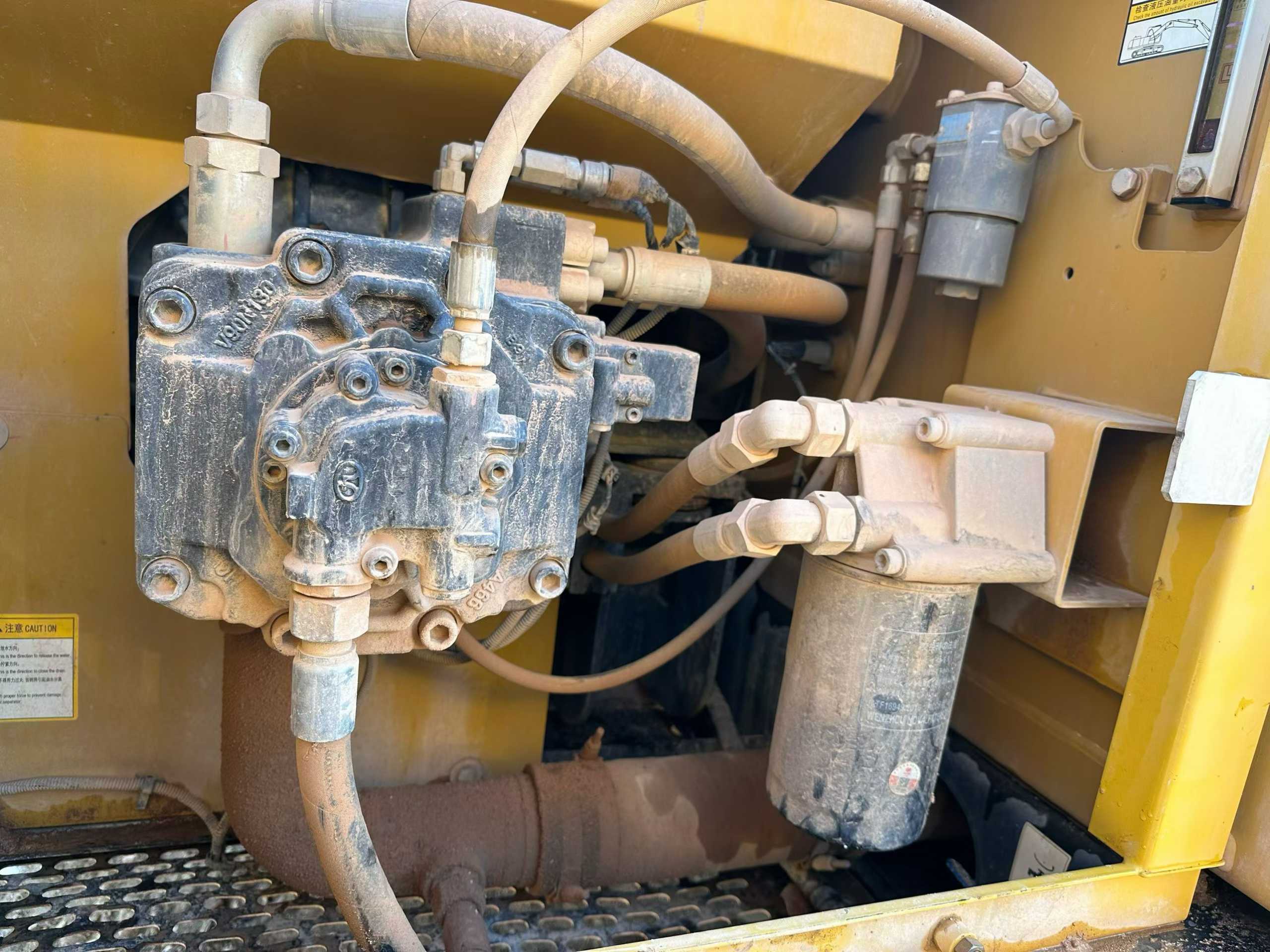 Used Sany SY205H Excavator 2022 Model / 5