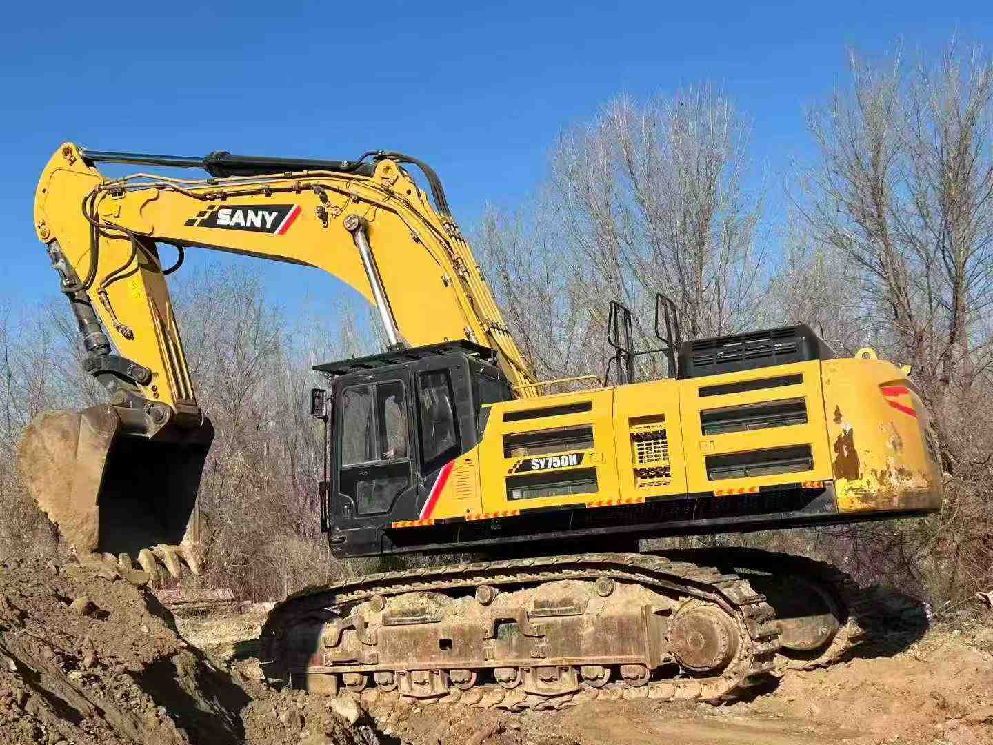 Used Sany SY75 Excavator 2020 Model / 3