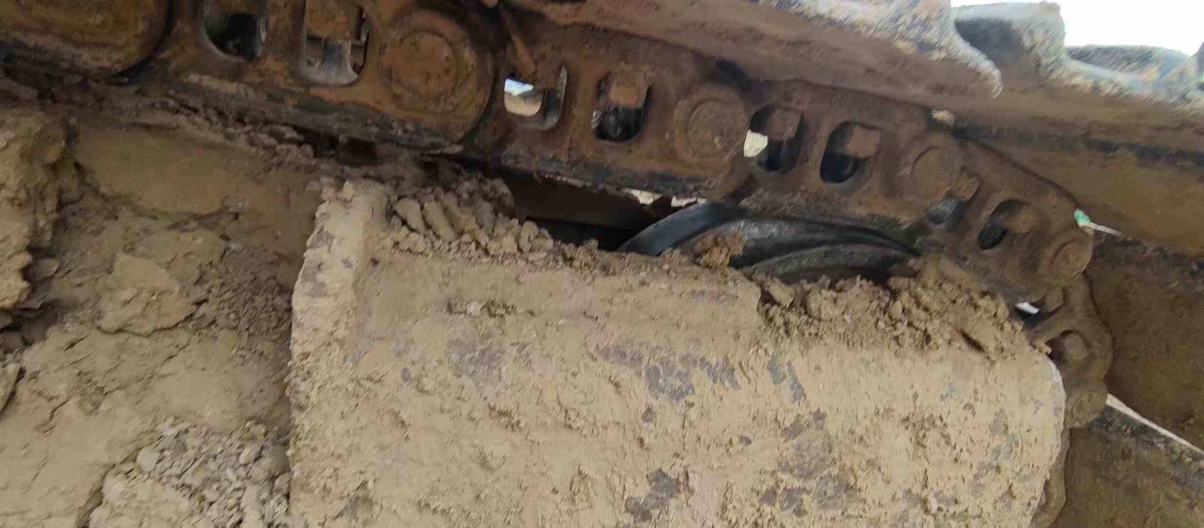 Used Hyundai R215-7 Excavator 2016 Model / 9