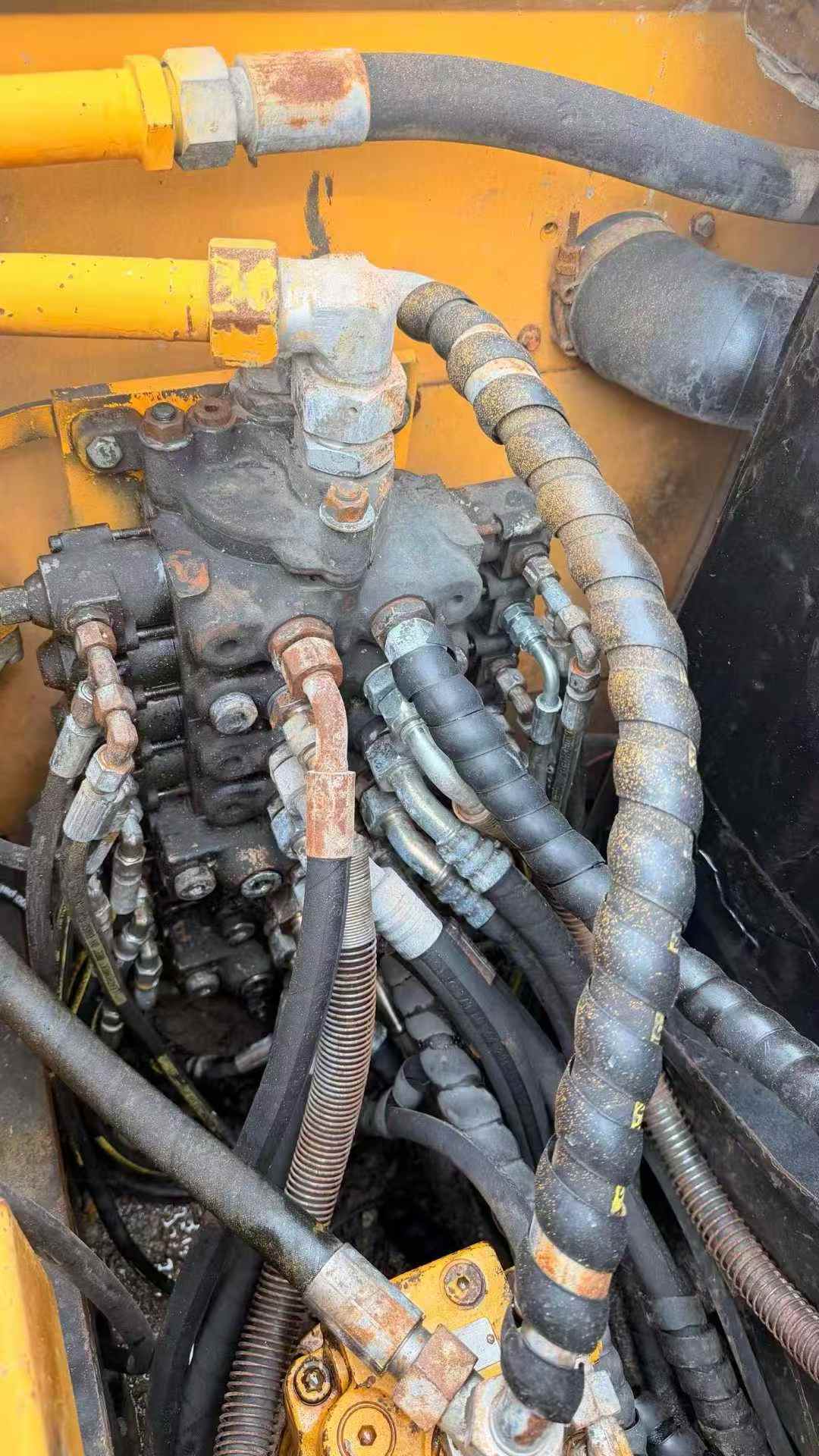 Used Sany SY75 Excavator 2016 Model / 8