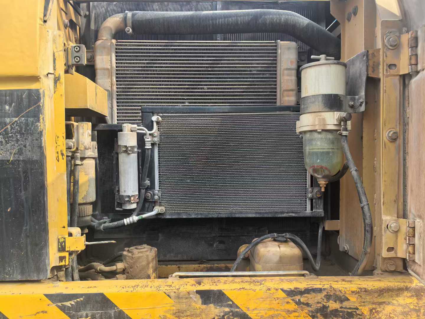 Used Caterpillar 320D Excavator 2016 Model / 6