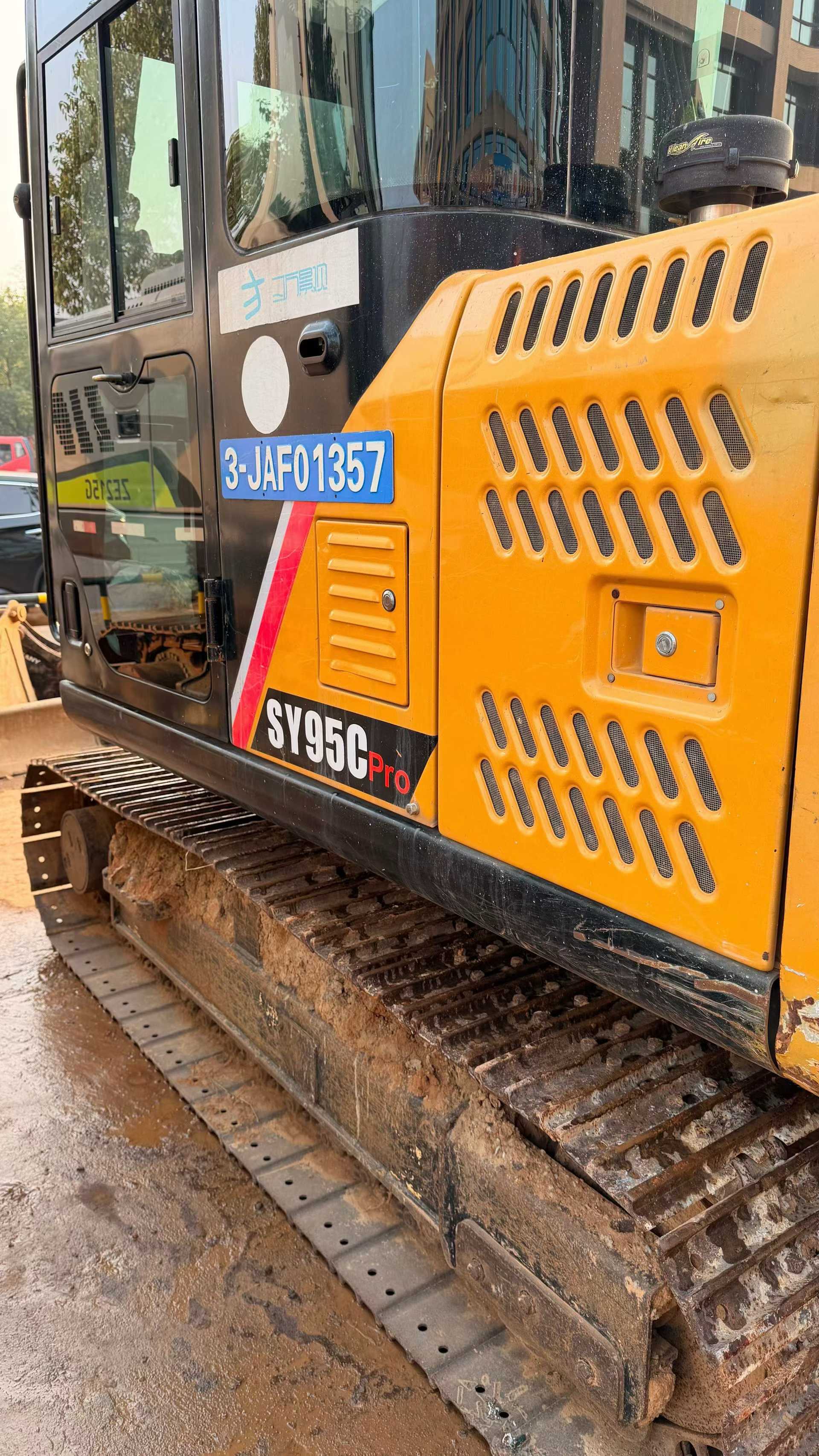 Used Sany SY75 Excavator 2022 Model / 3