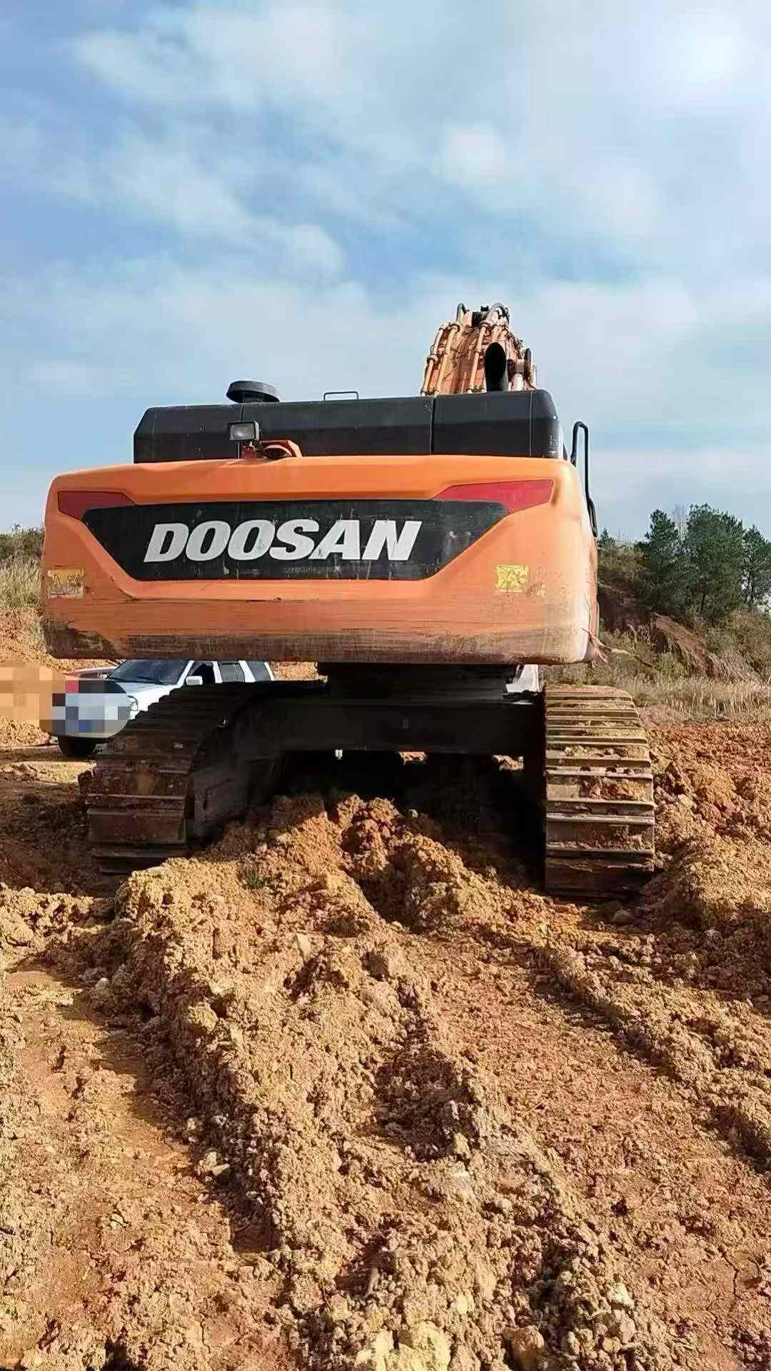 Used Doosan DX500 Excavator 2021 Model / 2