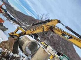 Buy Caterpillar 307V2 Used Excavator / 6 Used Caterpillar 307V2 Excavator 2016 Model / 6