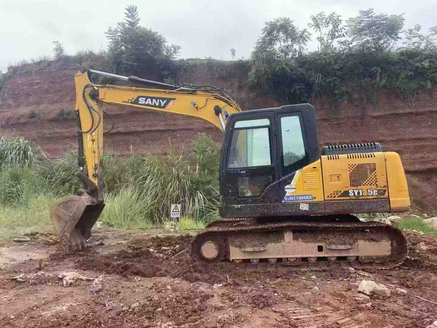 Used Sany SY135 Excavator 2016 Model / 5