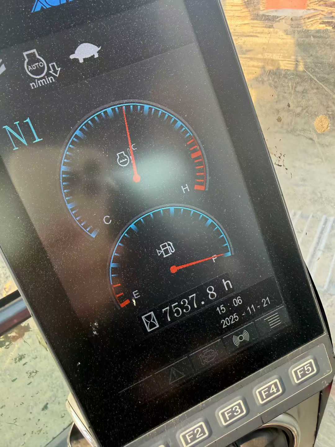 Used XCMG XE215 Excavator 2016 Model / 5