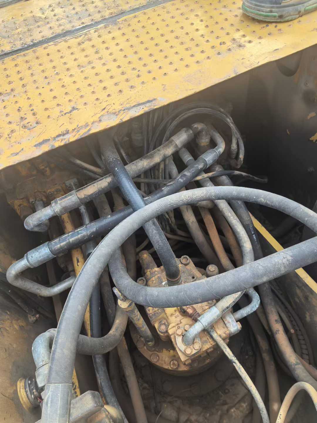 Used Caterpillar 320D Excavator 2016 Model / 3