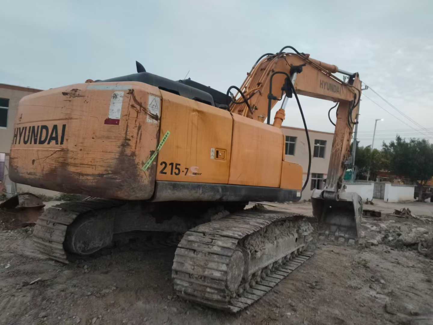 Used Hyundai R215-7 Excavator 2013 Model / 2