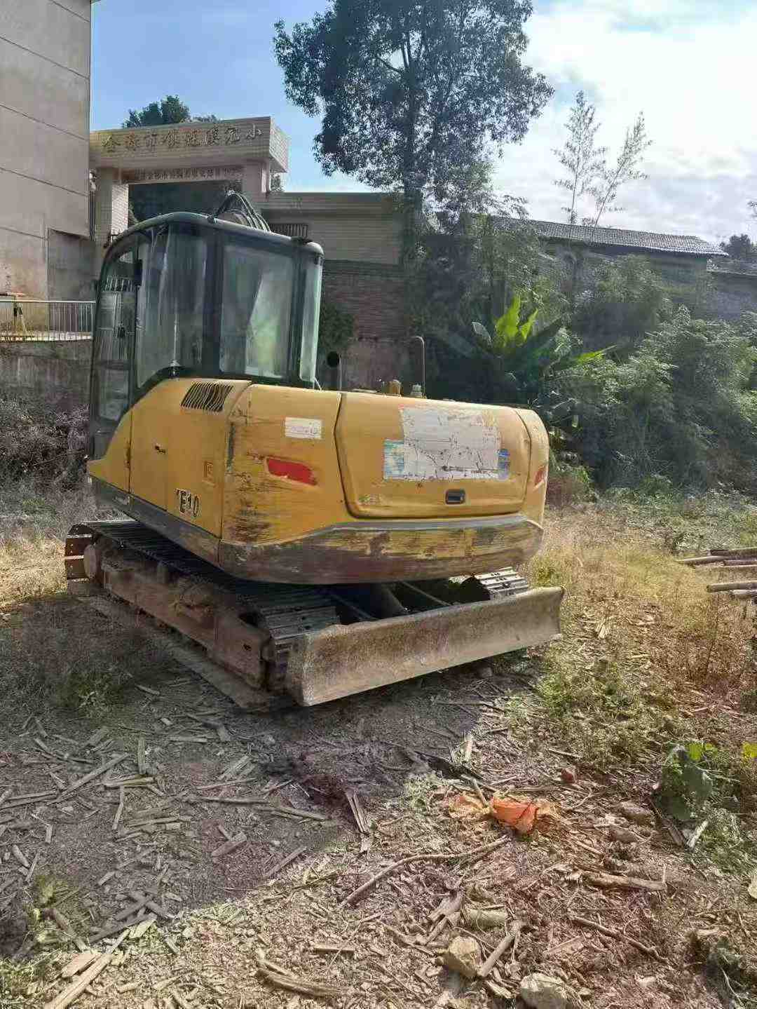 Used XCMG XE80D Excavator 2018 Model / 6