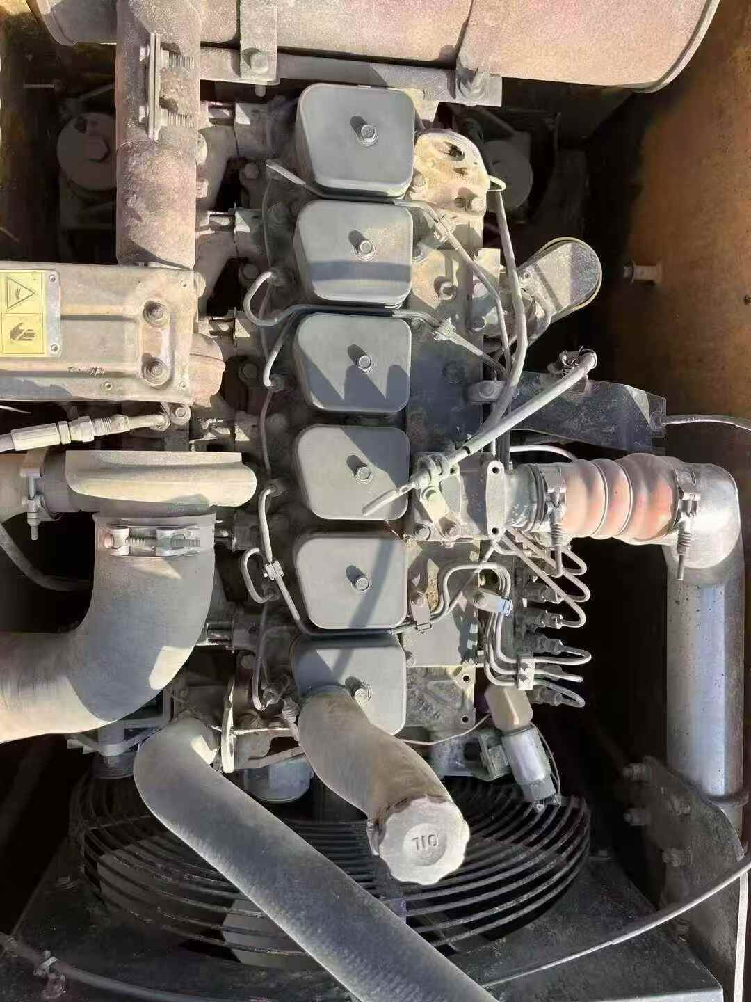 Used Hyundai R225LC-7S Excavator 2010 Model / 5