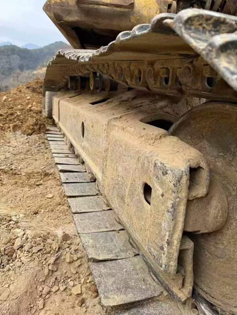 Used Komatsu PW200-7 Excavator 2016 Model / 5