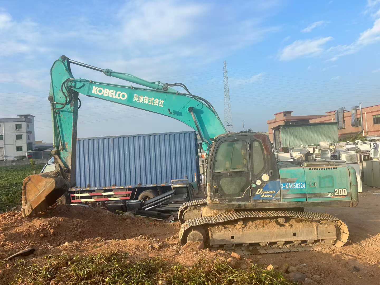 Used Kobelco SK200 Excavator 2016 Model / 2