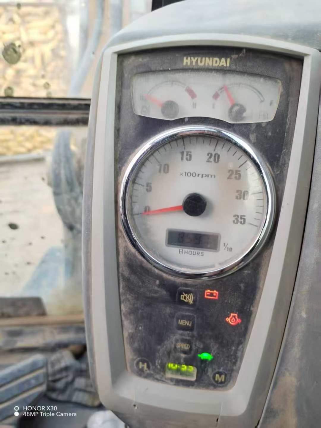 Used Hyundai R 60VS Excavator 2017 Model / 2