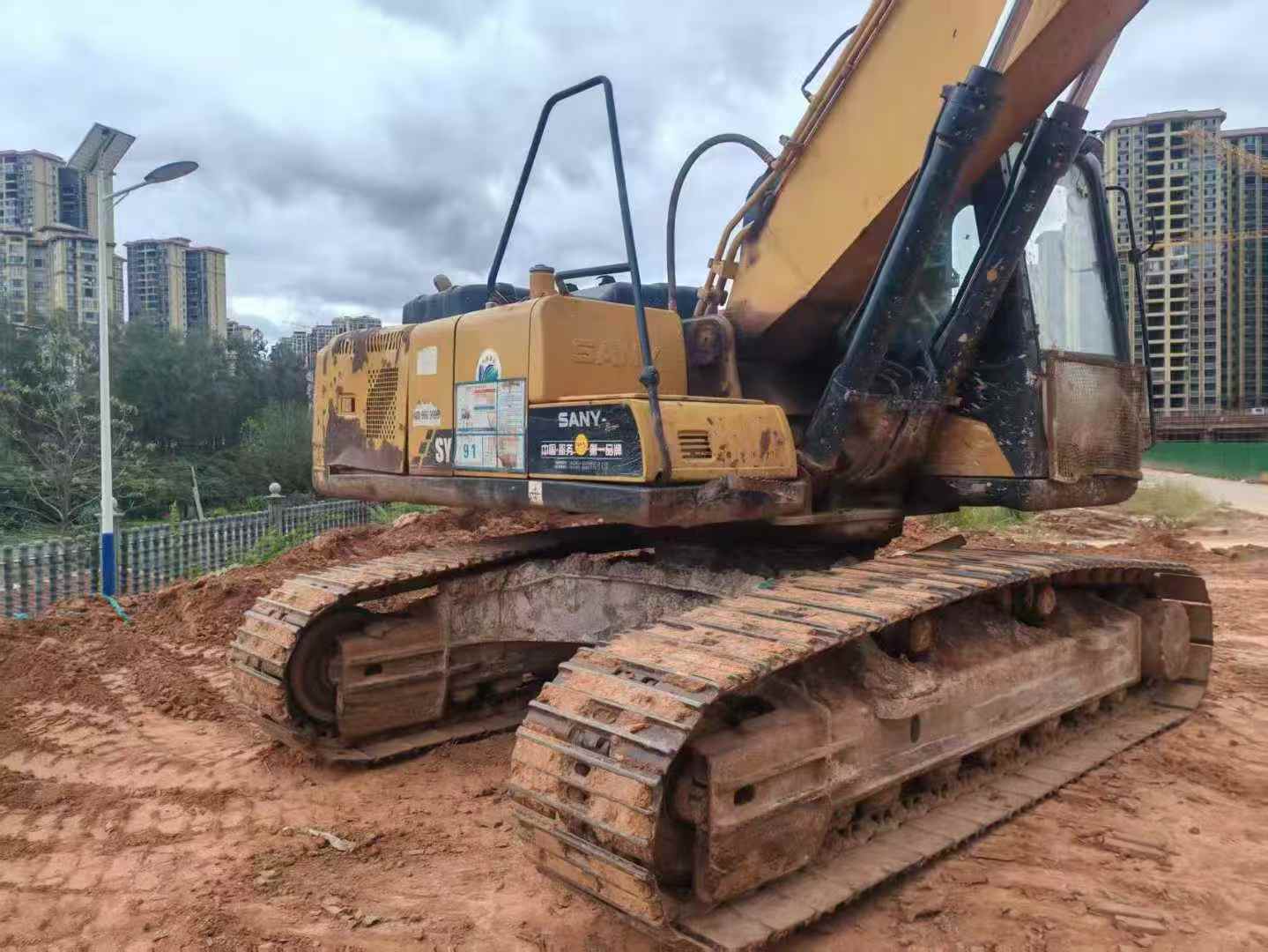 Used Sany SY195C Excavator 2017 Model / 3