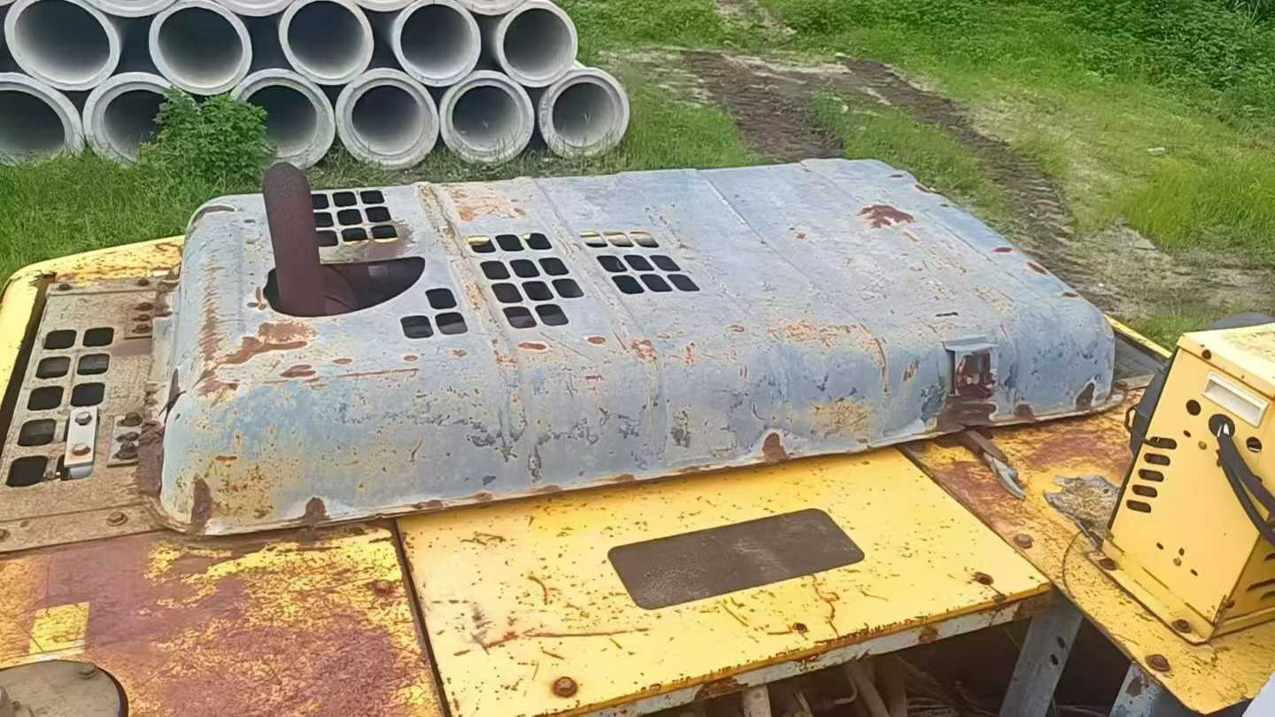 Used Sumitomo SH200A3 Excavator 2016 Model / 9