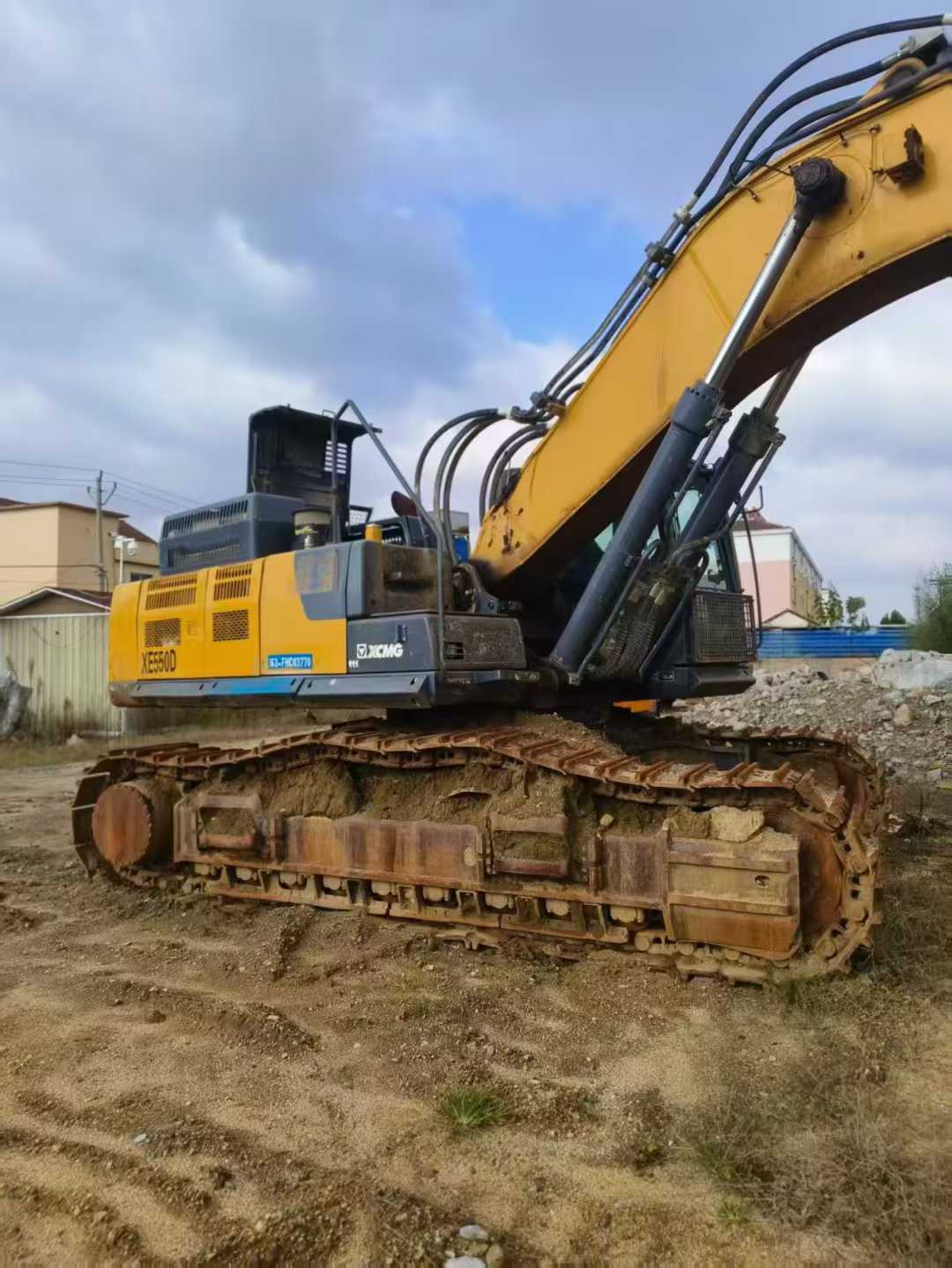 Used XCMG XE470 Excavator 2021 Model / 4