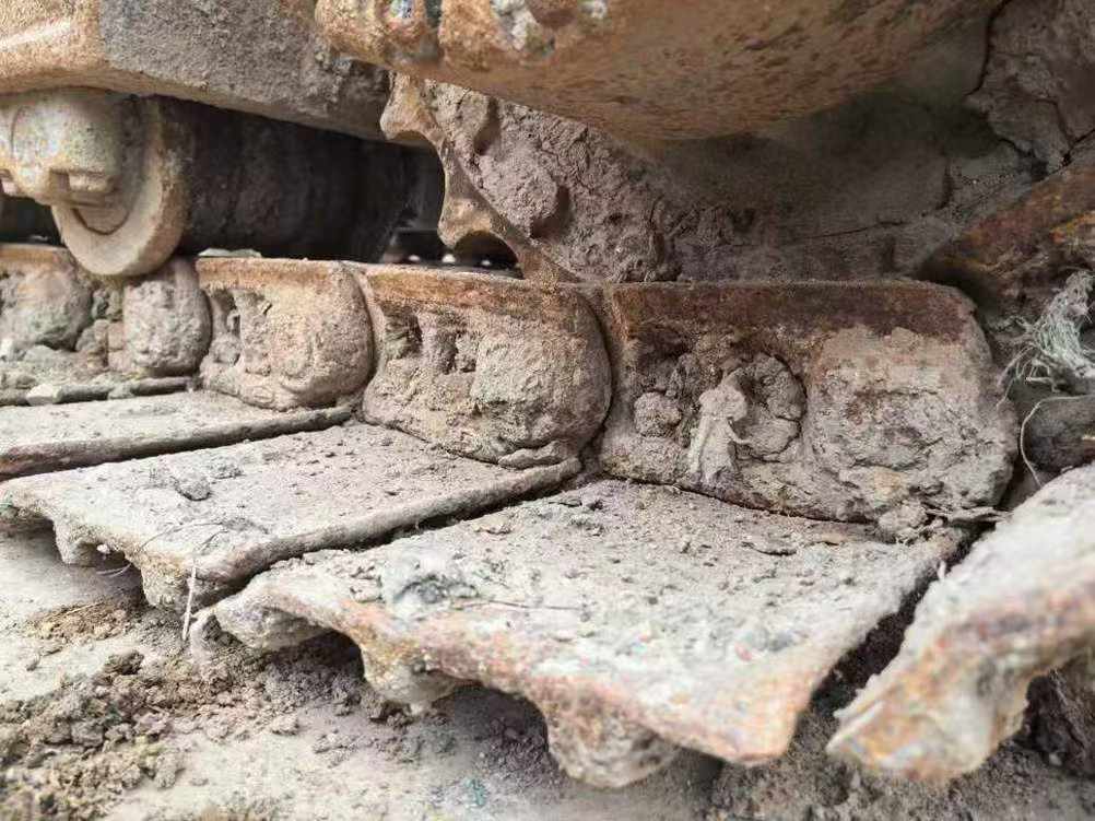 Used Komatsu PC200-8 Excavator 2016 Model / 3