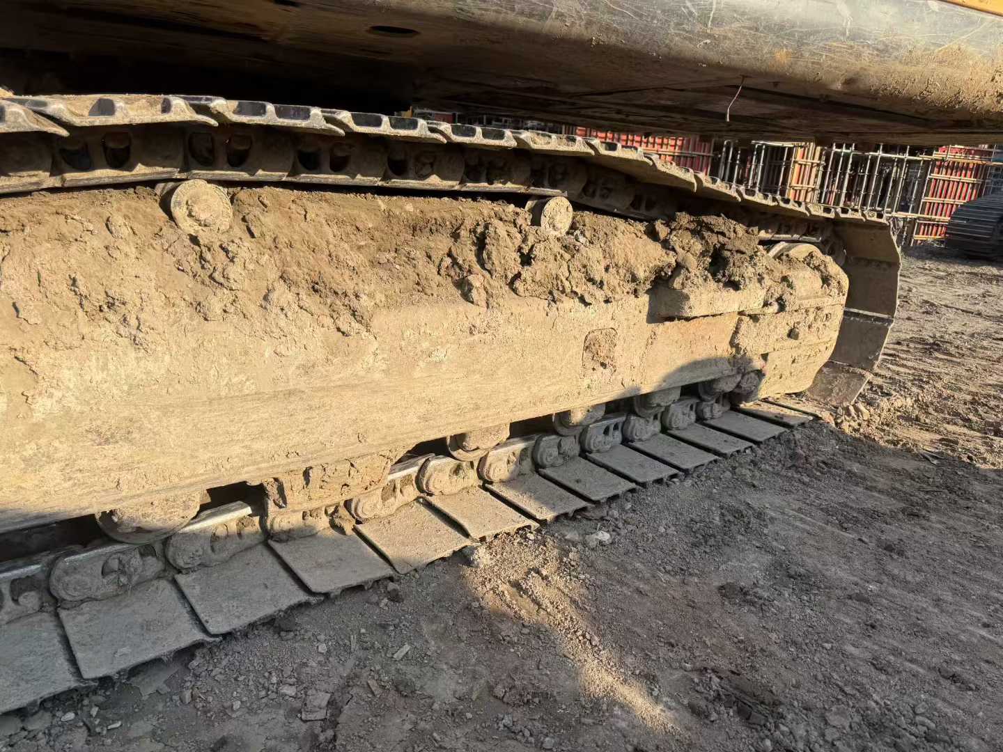 Used XCMG XE215 Excavator 2016 Model / 3