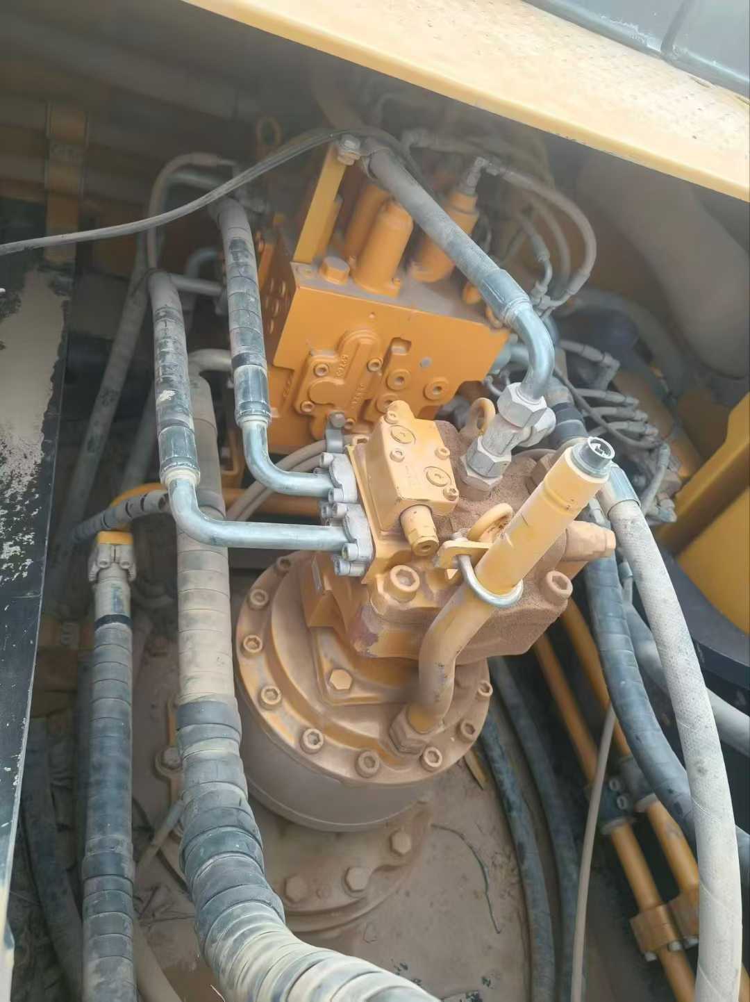 Used Sany SY245H Excavator 2020 Model / 4