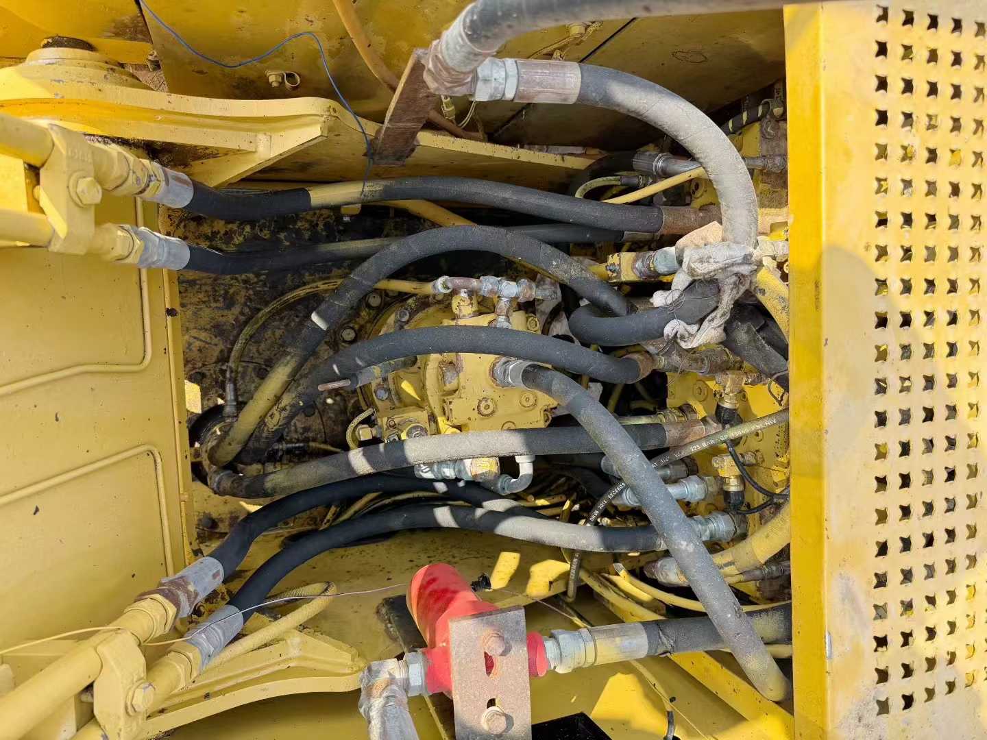 Buy Caterpillar 312B Used Excavator / 9 Used Caterpillar 312B Excavator 2016 Model / 9