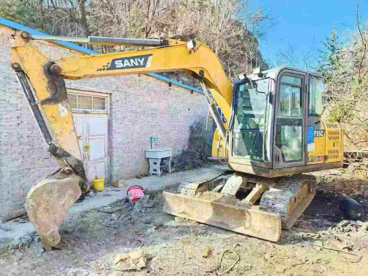 Used Sany SY65W Excavator 2016 Model / 5