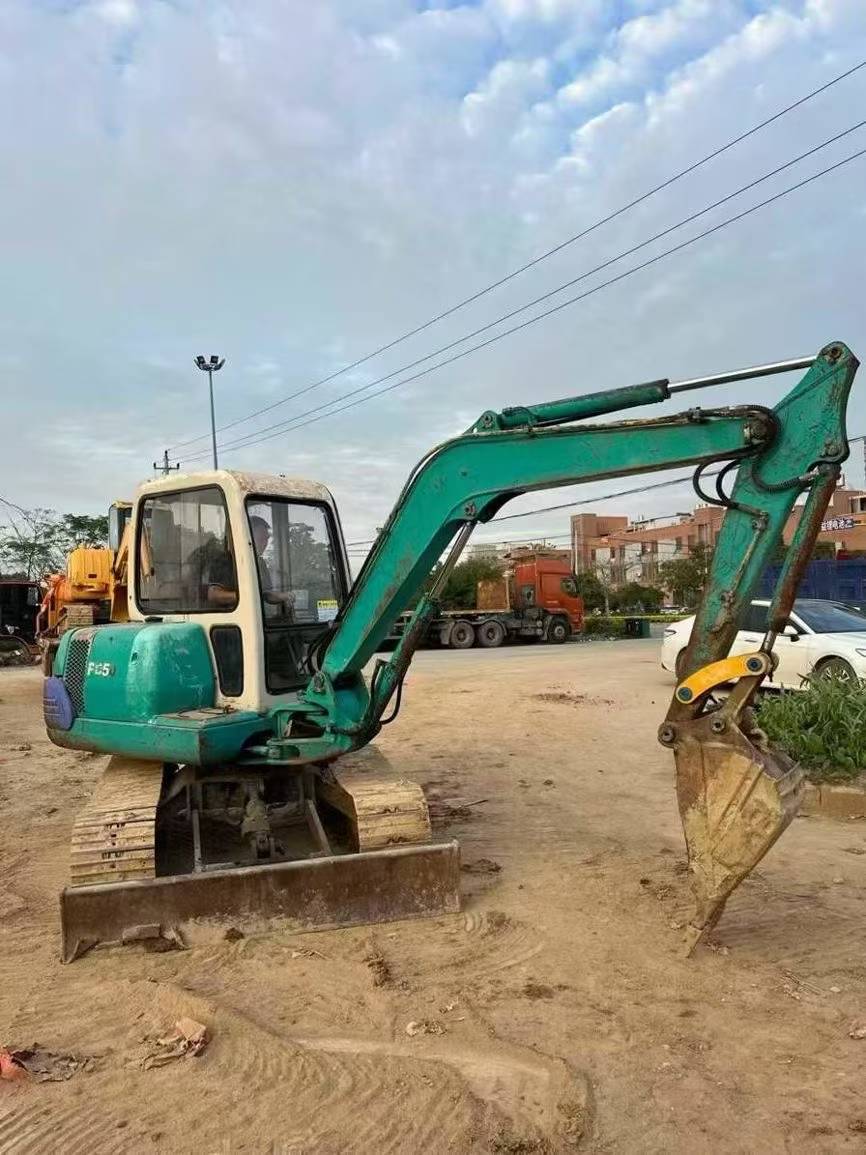Used Komatsu PC40MRx Excavator 2016 Model / 9