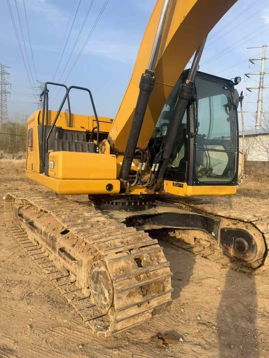 Buy Caterpillar CT20 Used Excavator / 4 Used Caterpillar CT20 Excavator 2020 Model / 4