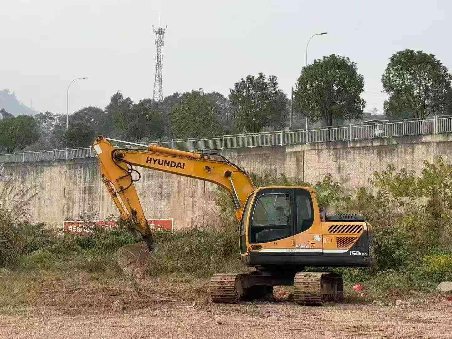 Buy Hyundai HW150 Used Excavator / 3 Used Hyundai HW150 Excavator 2016 Model / 3