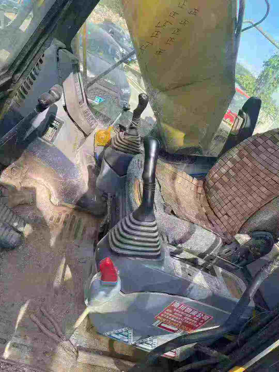 Used Komatsu PW200-7 Excavator 2016 Model / 9