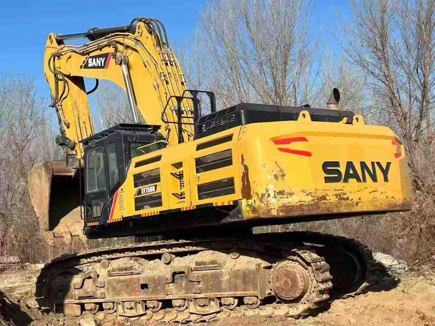Used Sany SY75 Excavator 2020 Model / 4