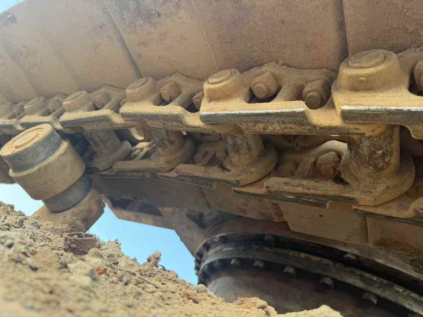 Used Hitachi ZAXIS200 Excavator 2011 Model / 4