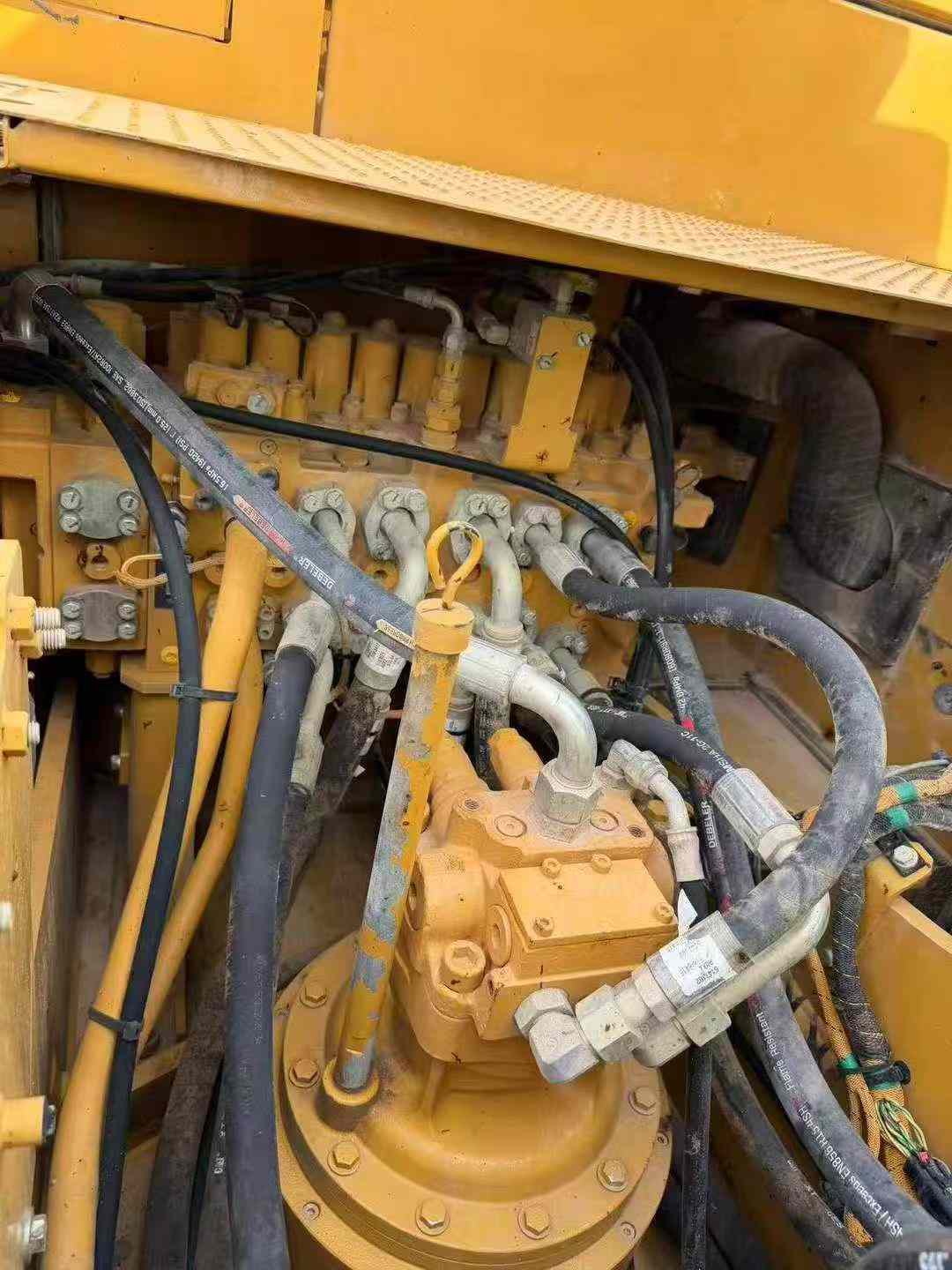 Used Caterpillar 323 Excavator 2021 Model / 8