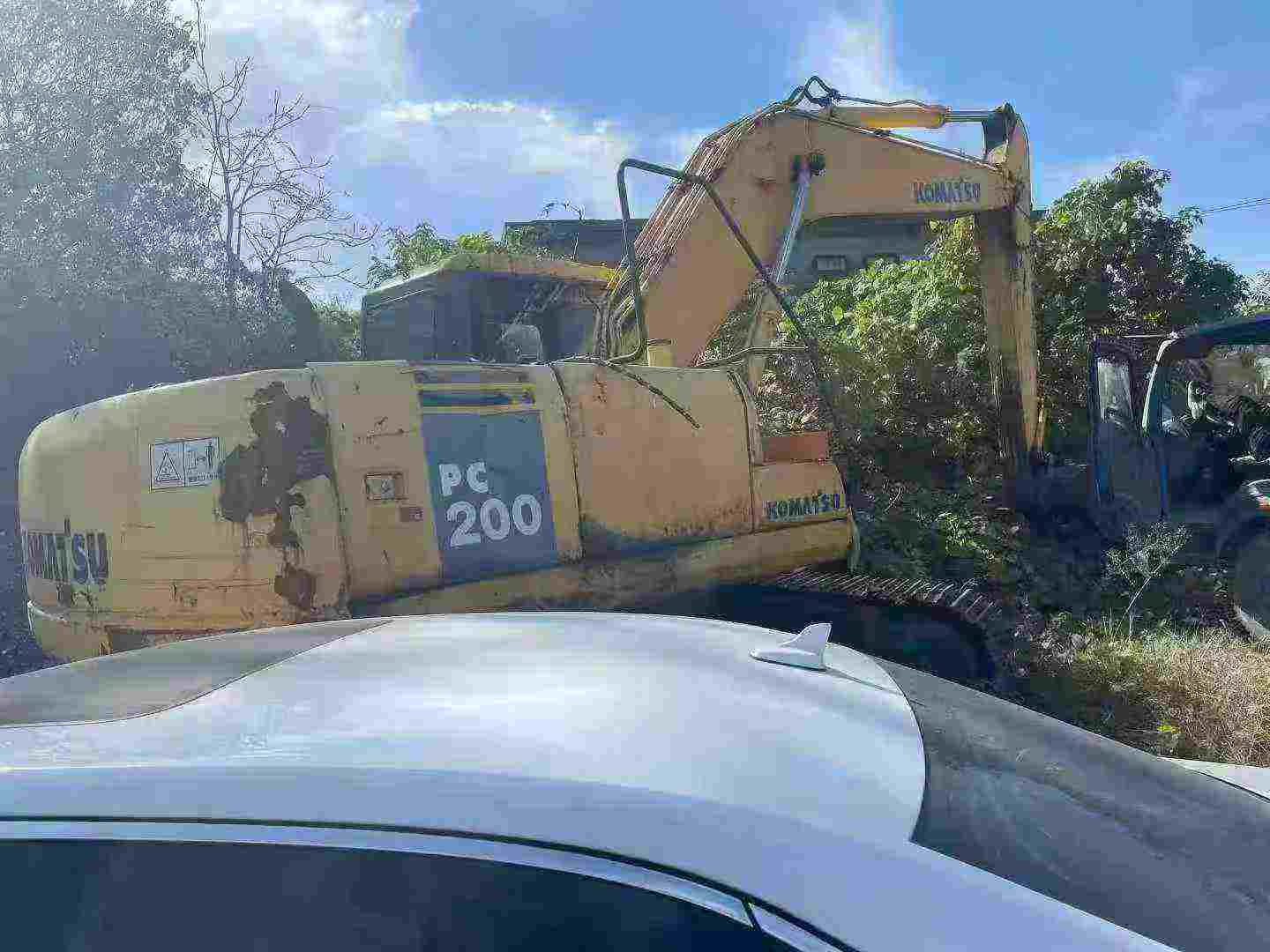 Used Komatsu PW200-7 Excavator 2016 Model / 3