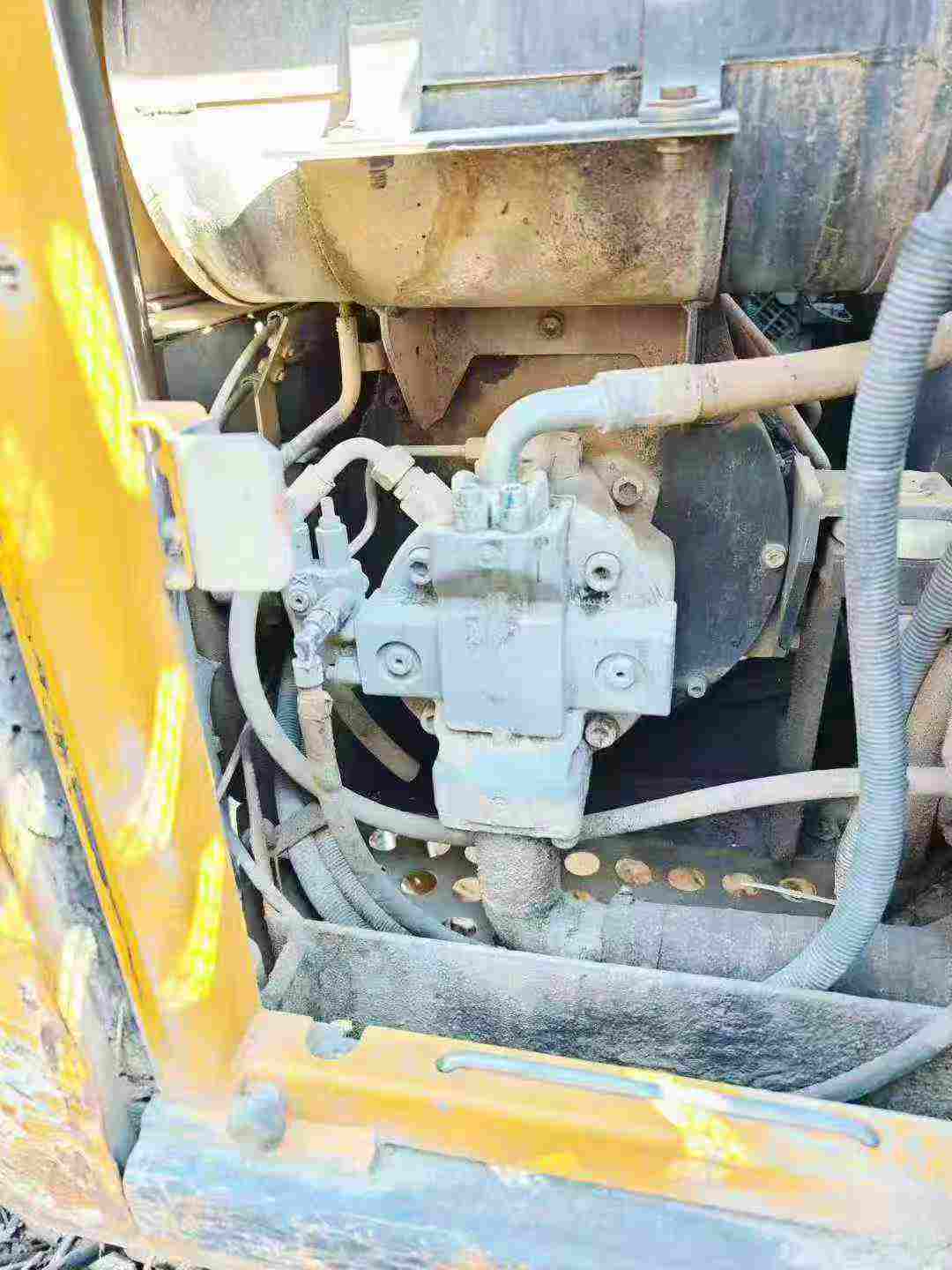 Used Sany SY65W Excavator 2016 Model / 2