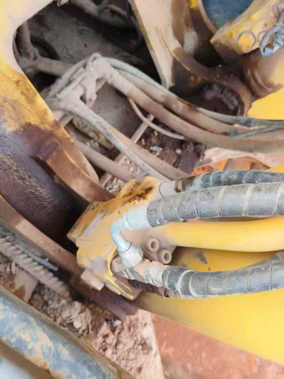 Used Sumitomo SH200-5 Excavator 2016 Model / 6